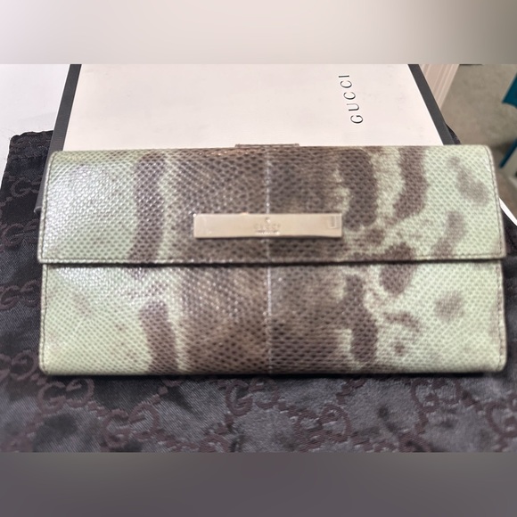 Gucci Python Green Limited Edition Wallet RARE - Picture 15 of 16
